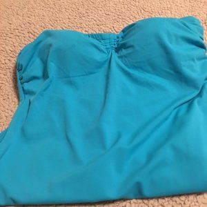 Ladies One-piece Swimsuit   NWT   Size 14